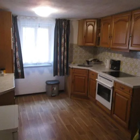 Ferienzimmer Monteurzimmer Stadtmitte Séjour chez l'habitant *