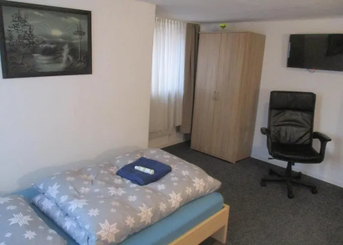 Homestay Ferienzimmer Monteurzimmer Stadtmitte